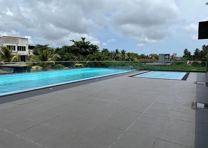 Fairway 2 Bedroom Luxury Apartment With Gym And Pool